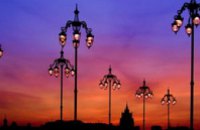 Горсвет восстанавливает освещение в парках и скверах Днепропетровска
