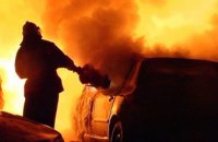 В Днепре на Запорожском шоссе сгорел элитный автомобиль 