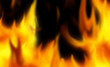 В Мариуполе горит здание горсовета