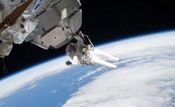 NASA в прямом эфире покажет выход в открытый космос