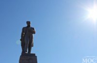 В Днепропетровске на Комсомольском острове состоялись торжества по случаю  200-летия Тараса Шевченко (ФОТОРЕПОРТАЖ)