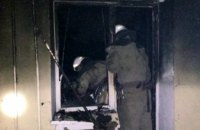 В Каменском во время пожара в 9-этажном доме спасли двух человек