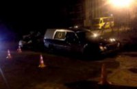 Во Львове пьяный автослесарь угнал катафалк и попал в ДТП
