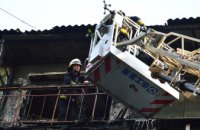 В Новокодацком районе Днепра горела пятиэтажка: есть погибшие