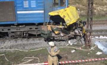 В результате ДТП в Днепропетровской области погибли 40 человек
