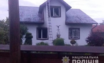 На Прикарпатье адвокат убил жену, поджег дом и застрелился (ВИДЕО)