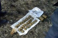 В Днепропетровской области нашли тайник с гранатами