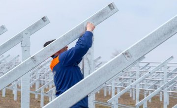 В Широковском районе строят мощную солнечную электростанцию, – Валентин Резниченко