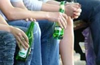 В Днепре за распитие спиртных напитков в общественных местах оштрафовали более 600 человек
