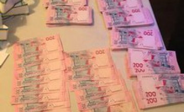 В Днепре при получении 255 тыс грн взятки поймали  замдиректора госпредприятия