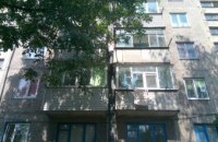 В Днепропетровской области мужчина застрял между балконами
