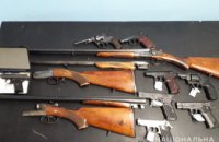 За 15 дней жители Днепра добровольно сдали полицейским порядка 80 единиц  огнестрельного оружия (ФОТО)