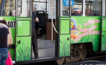 По факту воспламенения пороха в днепропетровском трамвае №1 возбуждено уголовное дело 