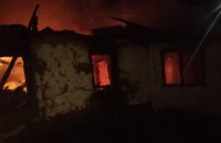 Ночью в Магдалиновском районе сгорел жилой дом