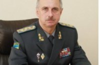Новым и.о. министра обороны назначили генерала, которого недавно похищали в Крыму