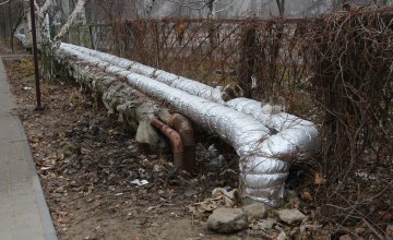 В Приднепровске коммунальщики за ночь ликвидировали два прорыва теплотрассы