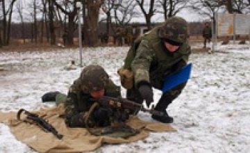 В Днепропетровске начали испытывать новую систему боевой подготовки десантников (ФОТО)