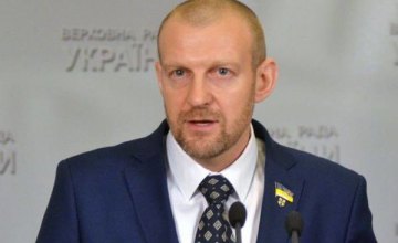 Юрий Береза сможет защитить права украинцев не только на линии фронта, но и на государственном уровне, - Андрей Тетерук