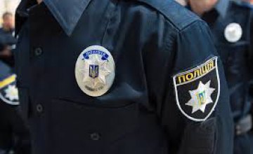 Днепропетровске патрульные за 2,5 месяца задержали 76 грабителей: половина рецидивисты