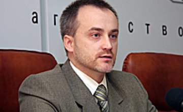 Андрей Денисенко: «Новая структура Днепропетровского горисполкома - это плод уродливого политического компромисса»