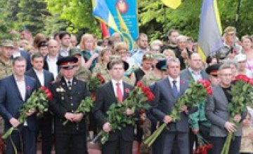 Память погибших во Второй мировой войне почтили на Днепропетровщине 