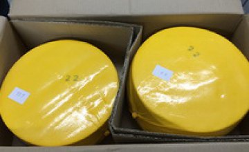  В Днепропетровской области чиновники кормили детей фальсификатом сыра и масла (ФОТО, ВИДЕО)