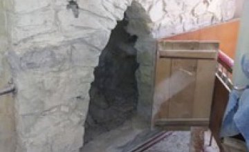 В Винницкой области во время ремонта музея случайно раскопали камин 19 века