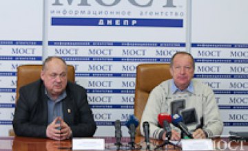 Проверки нелегальных перевозчиков в Днепропетровской области не осуществляются, - профсоюзы таксистов и работников автотранспорт