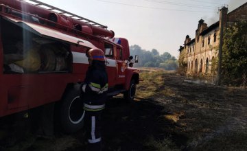 В Днепропетровской области сгорело неэксплуатируемое здание