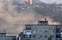 Ночь в Донецке прошла без боев, но утром слышны залпы в некоторых районах города, - горсовет