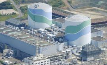 Япония впервые за четыре года возобновляет работу АЭС