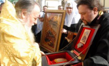 В Днепропетровске можно поклониться ковчегу с честной главой священномученика Павла Синайского