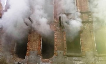 ​На ул. Харьковской в Днепре горело здание