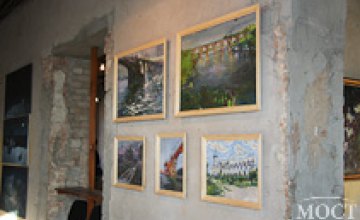 В Днепропетровске открылась выставка молодых художников «Город: единство непохожих» (ФОТО)