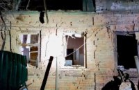 Вночі ворог бив по Нікопольському району: пошкоджені житлові будинки