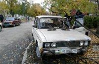 На Днепропетровщине водитель умер за рулем и врезался в памятник (ФОТО)
