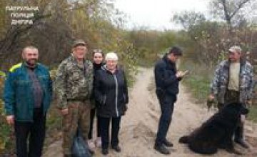 Рядом с Днепром в лесу заблудился пожилой мужчина