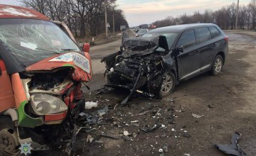 На выезде с Днепра пьяный водитель повлек ДТП с пострадавшим