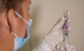 Уменьшение госпитализаций и полная обеспеченность вакцинами: COVID-ситуация в Днепропетровской области
