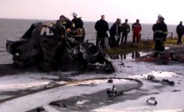  В Черкасской области при столкновении грузовика и легкового автомобиля погиб 30-летний парень (ВИДЕО)
