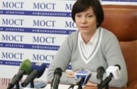 Избирательная кампания в Украине началась на удивление тихо, - Елена Бондаренко
