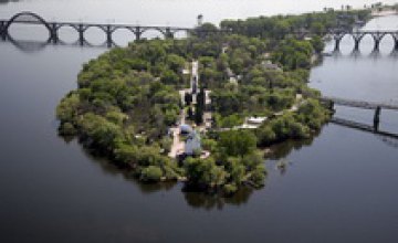 В Днепропетровске был храм одной из погибших цивилизаций, в котором находится кристалл знаний, - эксперт