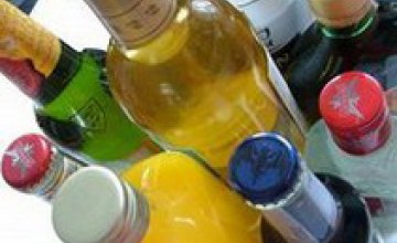 В Днепродзержинске работники милиции выявили более 200 «левых» бутылок спиртного 