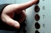 В этом году на Днепропетровщине отремонтируют более половины неработающих лифтов, - Валентин Резниченко