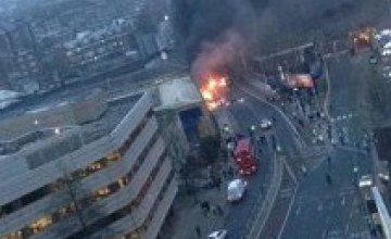 В центре Лондона разбился вертолет: 2 человека погибли