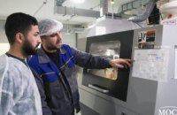 Bauer`s Implants провели экскурсию по заводу дентальных имплантатов для студентов Медакадемии  (ФОТОРЕПОРТАЖ)