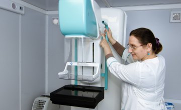 ​Медицина, приближенная к людям: в отдаленных районах Днепра начал работать передвижной маммограф