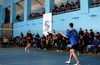 Клубный чемпионат высшей лиги по бадминтону проходит в Днепропетровске
