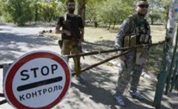 На территорию Украины запретят въезд для 200 граждан РФ, - Яценюк