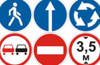 В Днепре установят новые дорожные знаки в местах концентрации ДТП